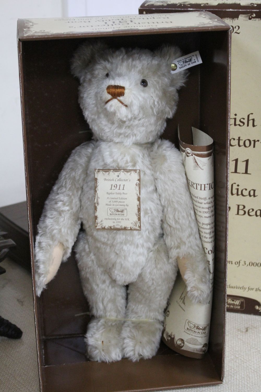 Four limited edition Steiff teddy bears; Teddy Bear 1908 Blond 40, 1911 Replica, Teddy Bear brown tipped 35 1995 and Teddy Bear 1908 Bl